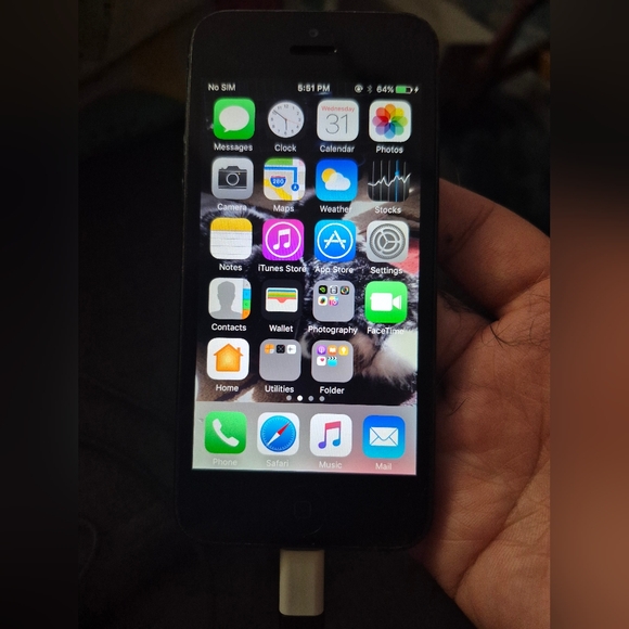 White USB Adapter - Picture 3 of 3